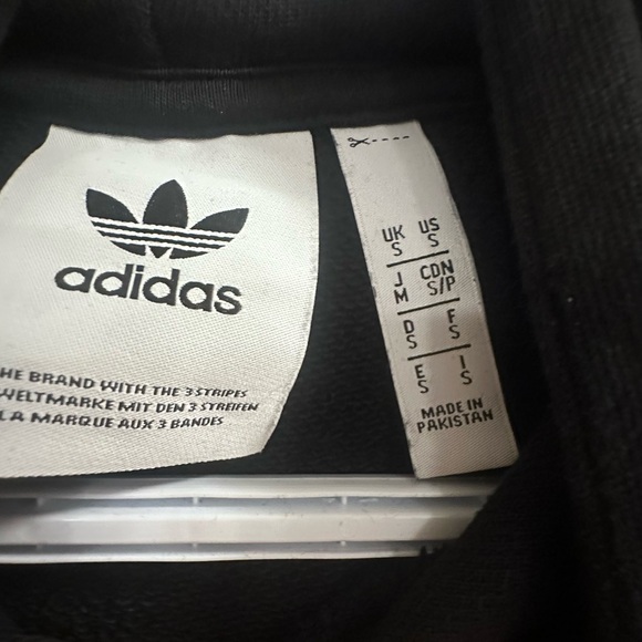 Brand new men’s adidas pull over hoodie size small - Picture 3 of 3